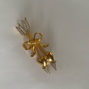 Vintage Joan Rivers Heart Arrow Brooch